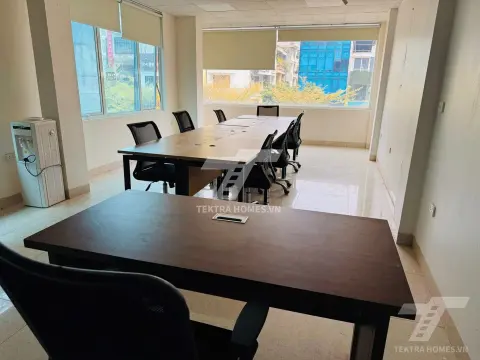 Cho thuê văn phòng và mặt bằng kinh doanh tại mặt đường Trung Kính