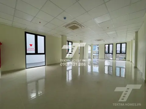 Văn phòng cho thuê lô góc mặt đường Trung Kính Cầu Giấy