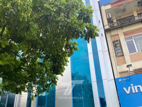 Cho thuê nguyên căn mặt phố trung kính
