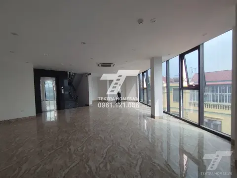 Cho thuê tòa nhà làm văn phòng 6x80m2 tại Phúc Diễn