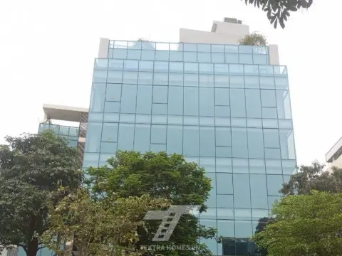 Toàn cảnh tòa Sapphire Westlake Building Tây Hồ 519-521 Lạc Long Quân