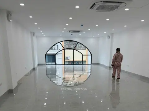 Cho thuê nhà nguyên căn 8 tầng 1 hầm phố Nguyễn Ngọc Nại