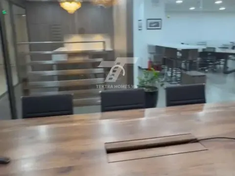 Cho thuê văn phòng full nội thất Vinhomes Westpoint