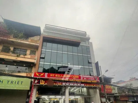 Cho thuê văn phòng phố Đê La Thành