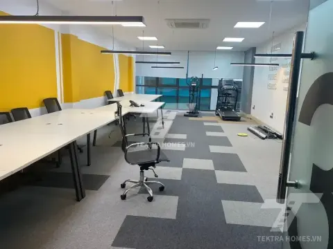 Cho thuê văn phòng đẹp ngay phố Trung Kính