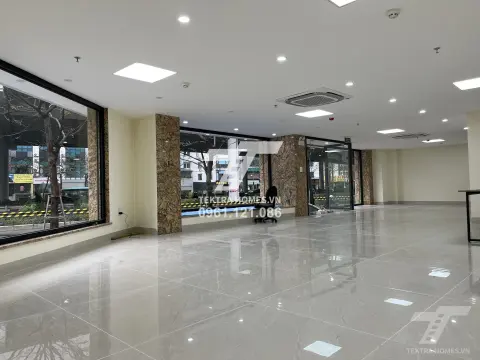 Cho thuê văn phòng mặt đường Phạm Văn Đồng