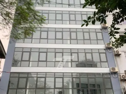 Cho thuê văn phòng phố Nguyễn Ngọc Vũ - Trung Hoà