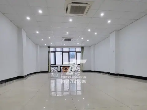 Cho thuê văn phòng mặt phố Hoàng văn Thái