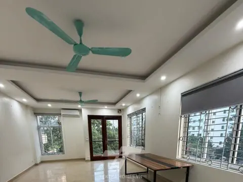 Cho thuê văn phòng giá rẻ tại Hàm Nghi Mỹ đình