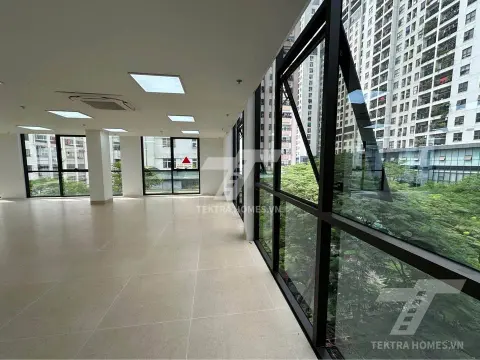 Cho thuê văn phòng cực đẹp phố Lê Văn Thiêm