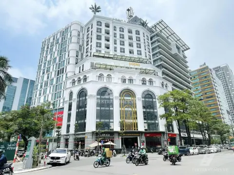 Tòa nhà văn phòng hạng B tại số 15 Duy Tân
