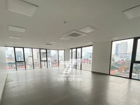 Cho thuê văn phòng tại trục đường Hoàng Quốc Việt