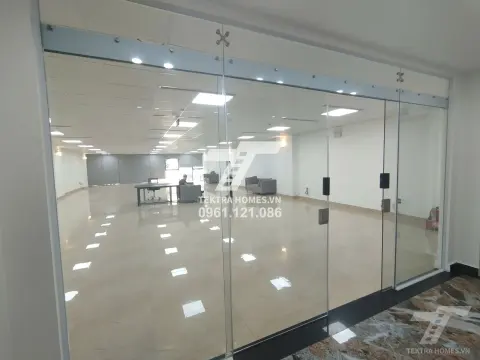 Cho thuê văn phòng ngay Phùng Chí Kiên