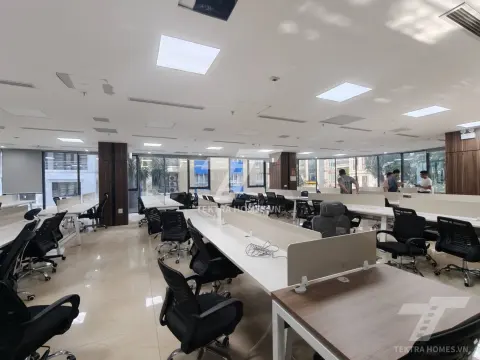 Cho thuê văn phòng trục đường Duy Tân