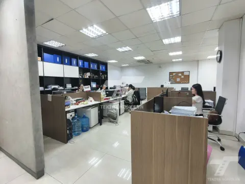 Cho thuê văn phòng full nội thất và dịch vụ  ngõ 82 Dịch Vọng Hậu