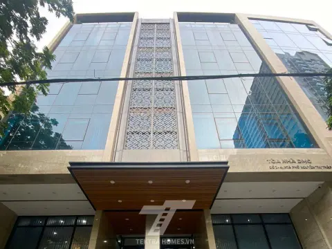 Cho thuê văn phòng cực đẹp full nội thất phố Nguyễn Thị Thập