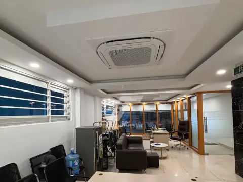 Cho thuê văn phòng ngõ 196 phố Cầu Giấy