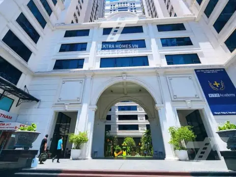 Toà văn phòng Center Point 219 Trung Kính