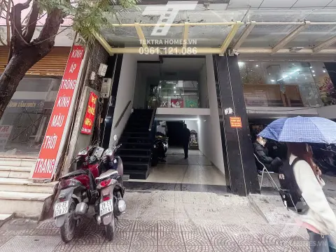 Cho thuê văn phòng mặt phố Chùa Láng