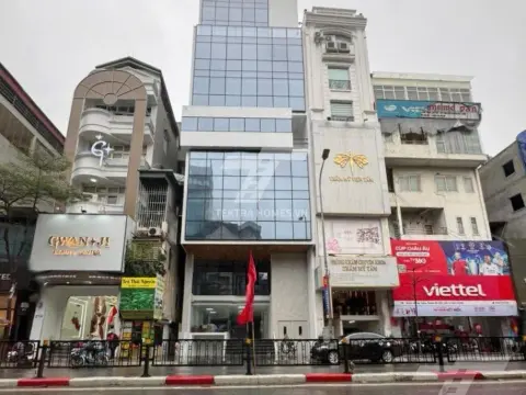Cho thuê văn phòng mặt đường Tôn Đức Thắng