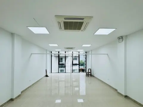 Cho thuê văn phòng mới mặt đường Nguyễn Tuân