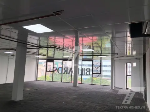 Cho thuê văn phòng 2 mặt thoáng đường Dương Khuê
