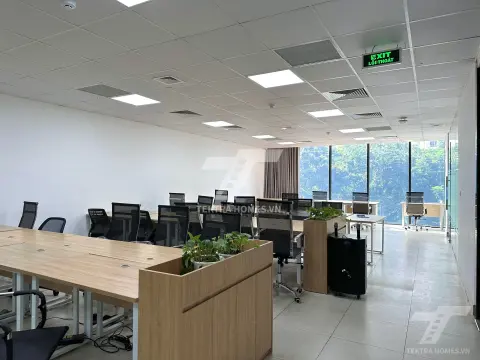 Cho thuê văn phòng siêu đẹp view công viên ngay Duy Tân