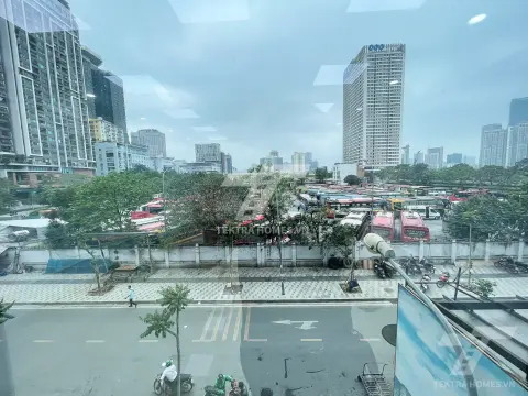 Cho thuê nguyên căn, tòa văn phòng tại Nguyễn Hoàng