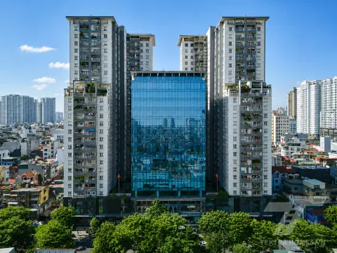 Toàn cảnh mặt trước tòa Sông Hồng Park View 165 Thái Hà