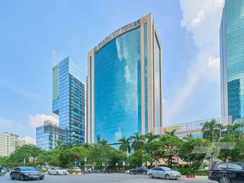 Toàn cảnh tòa Charmvit Tower 117 Trần Duy Hưng