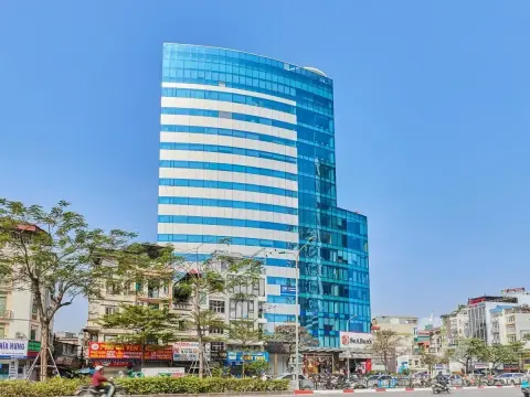 Toàn cảnh tòa Oriental Tower 324 Tây Sơn