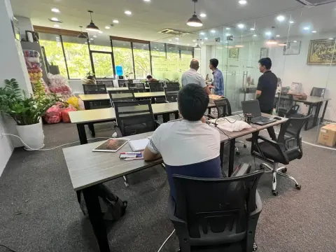 Tòa nhà 11A/1/18 Nguyễn Cơ Thạch