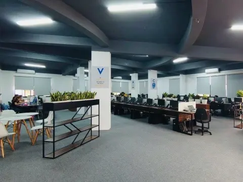 Tòa nhà 61E Đê La Thành