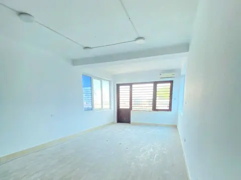 Tòa nhà 139 Xuân Thủy