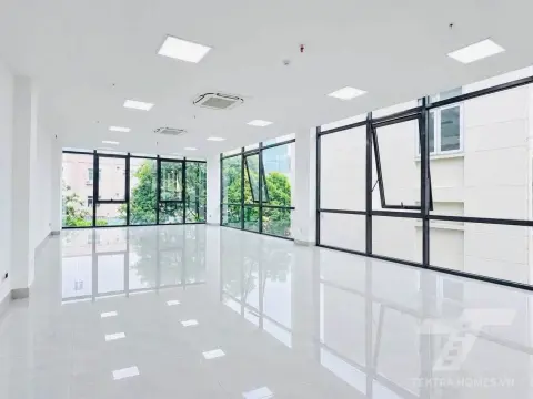 Tòa nhà 212 Đê La Thành