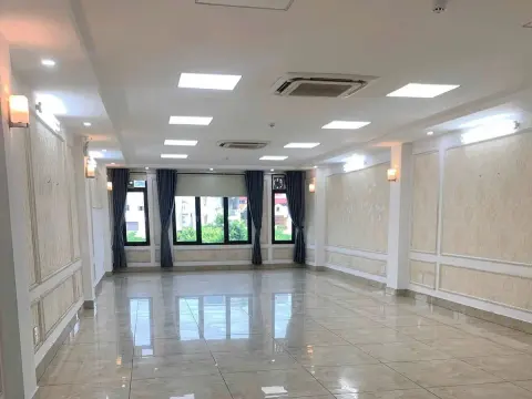Tòa nhà 427 Vũ Tông Phan