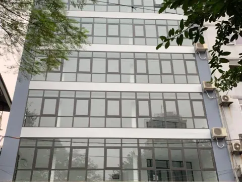 Tòa nhà 129 Nguyễn Ngọc Vũ
