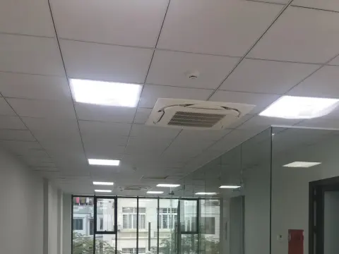 Tòa nhà 15 Dịch Vọng Hậu