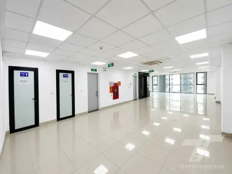 Tòa nhà 4/62 Khúc Thừa Dụ