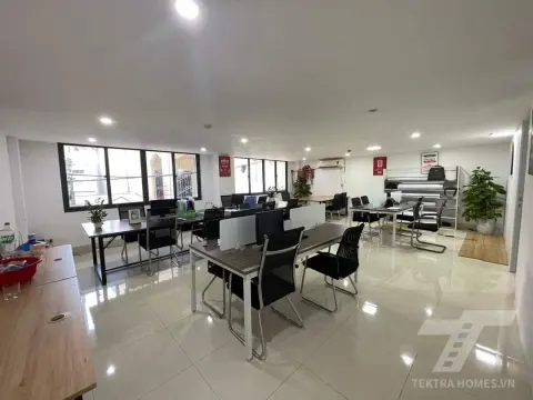 Tòa nhà ngõ 381 Nguyễn Khang