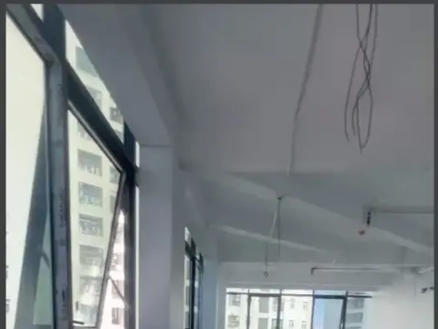 Tòa nhà ngõ 94 Cầu Bươu