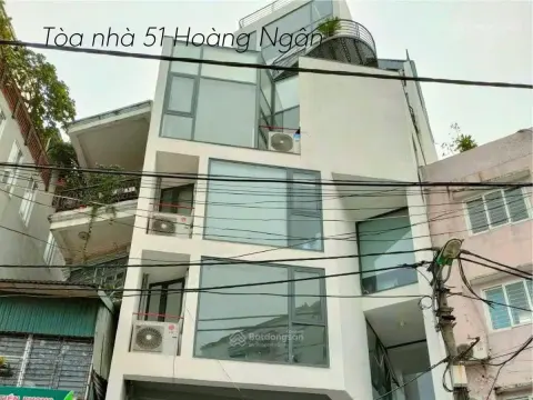 Tòa nhà 51 Hoàng Ngân