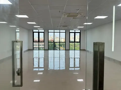 Tòa nhà C6 Tân Tiến