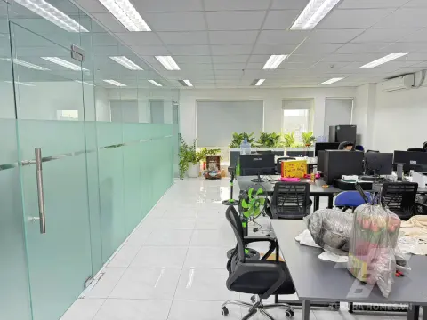 Tòa nhà 27/90 Khuất Duy Tiến