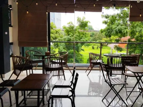 Tòa nhà 2/1A Nguyễn Cơ Thạch