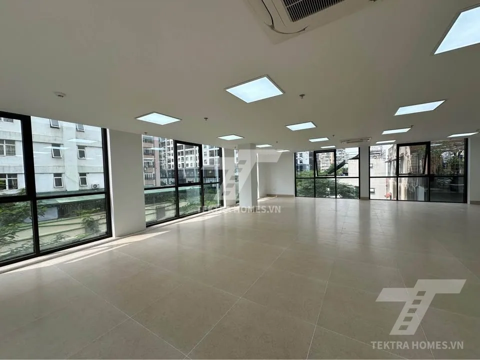 Không gian 4 tại Cho thuê văn phòng cực đẹp phố Lê Văn Thiêm