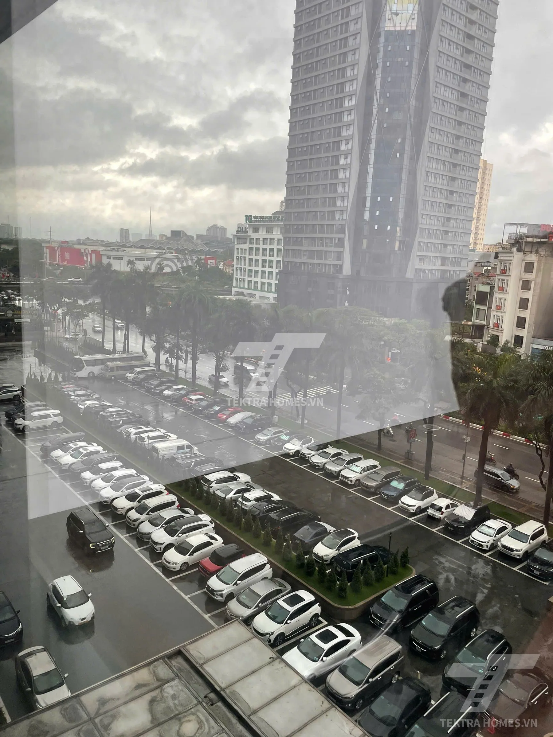Không gian 3 tại Cho thuê văn phòng trọn gói | Charmvit Tower | 117 Trần Duy Hưng