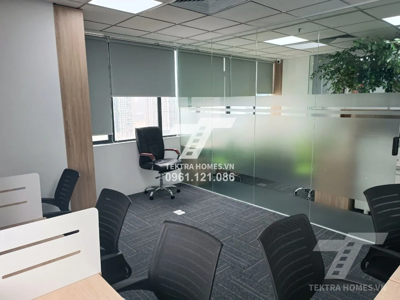 Không gian 2 tại Văn phòng trọn gói tại toà CEO Phạm Hùng