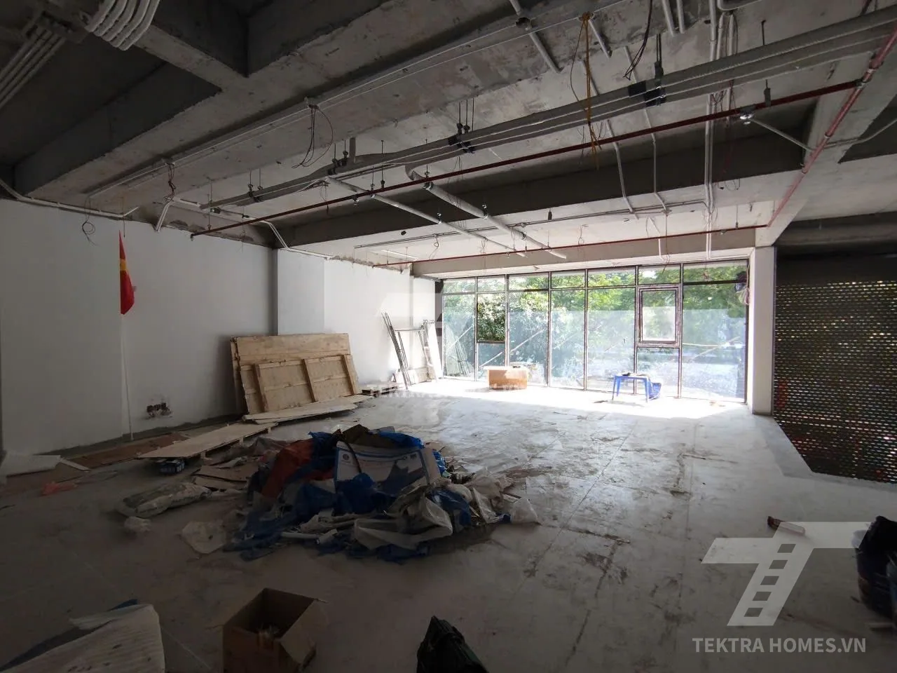 Không gian 2 tại Cho thuê văn phòng , mbkd khu vực Yên Hoà