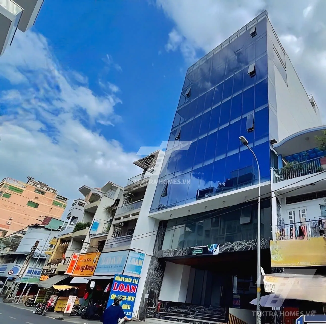 Không gian 3 tại Cho thuê văn phòng view hồ Hạ Đình